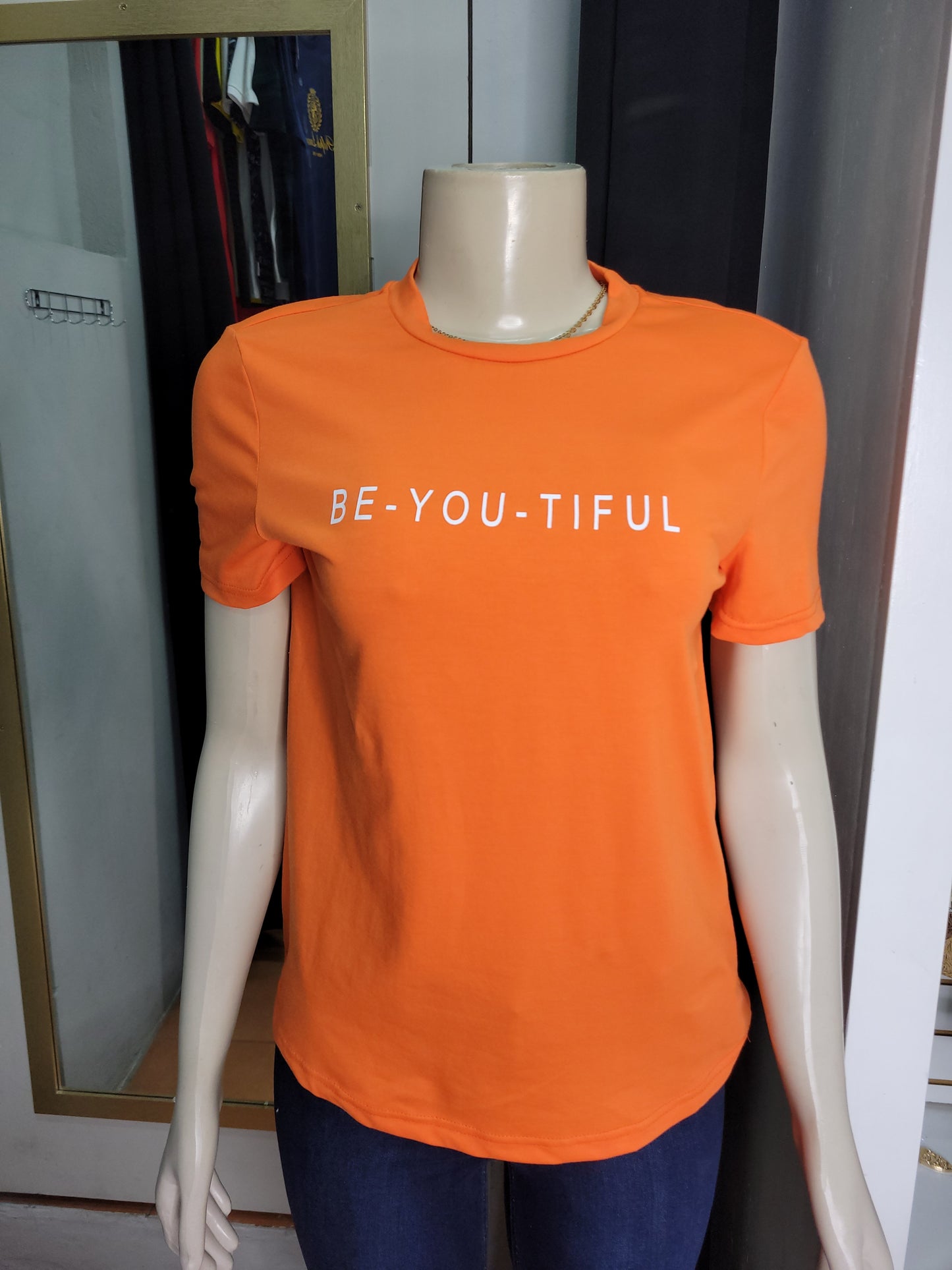 Be-you-tiful GraphicT