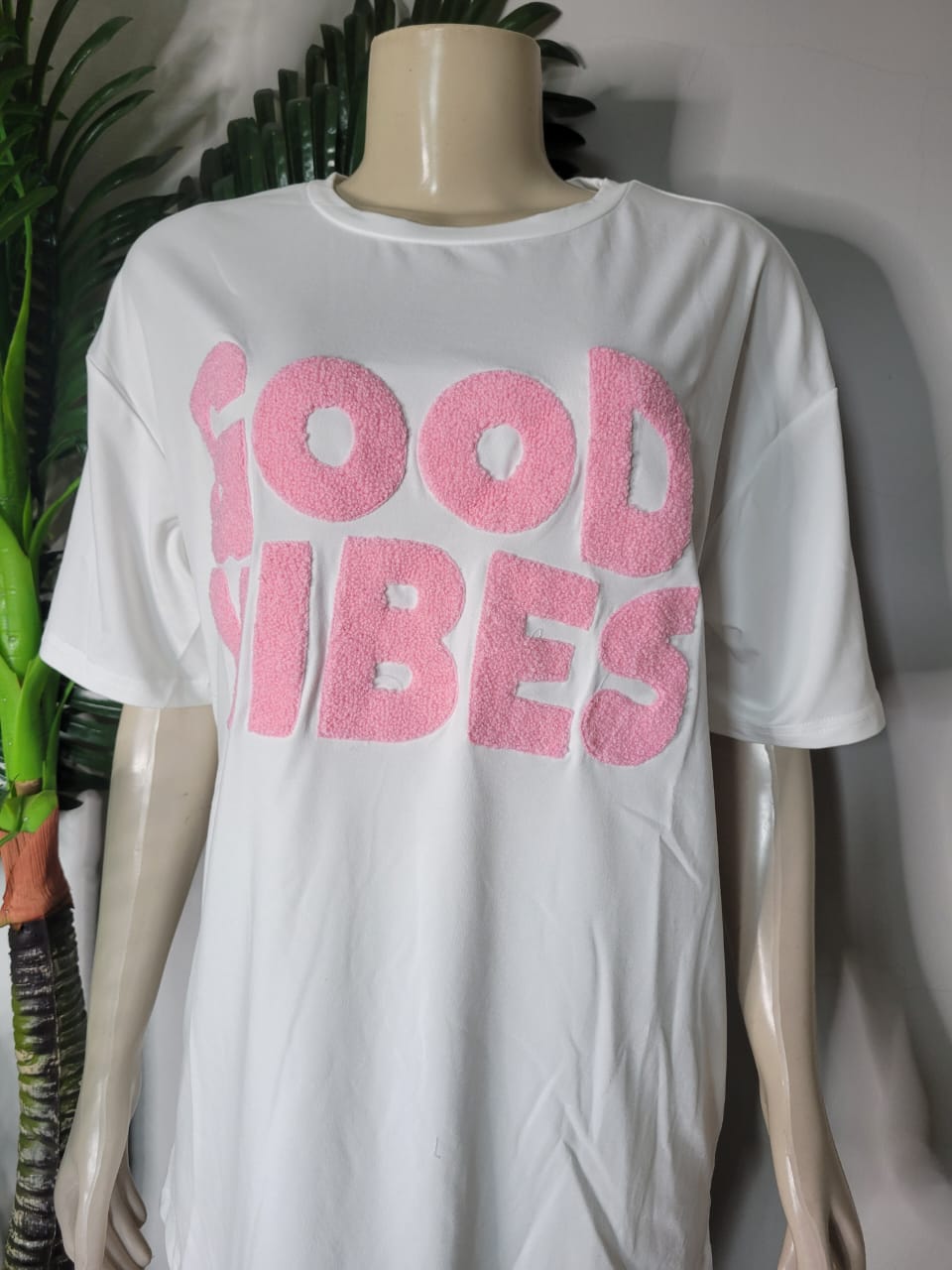 Good Vibes GraphicT