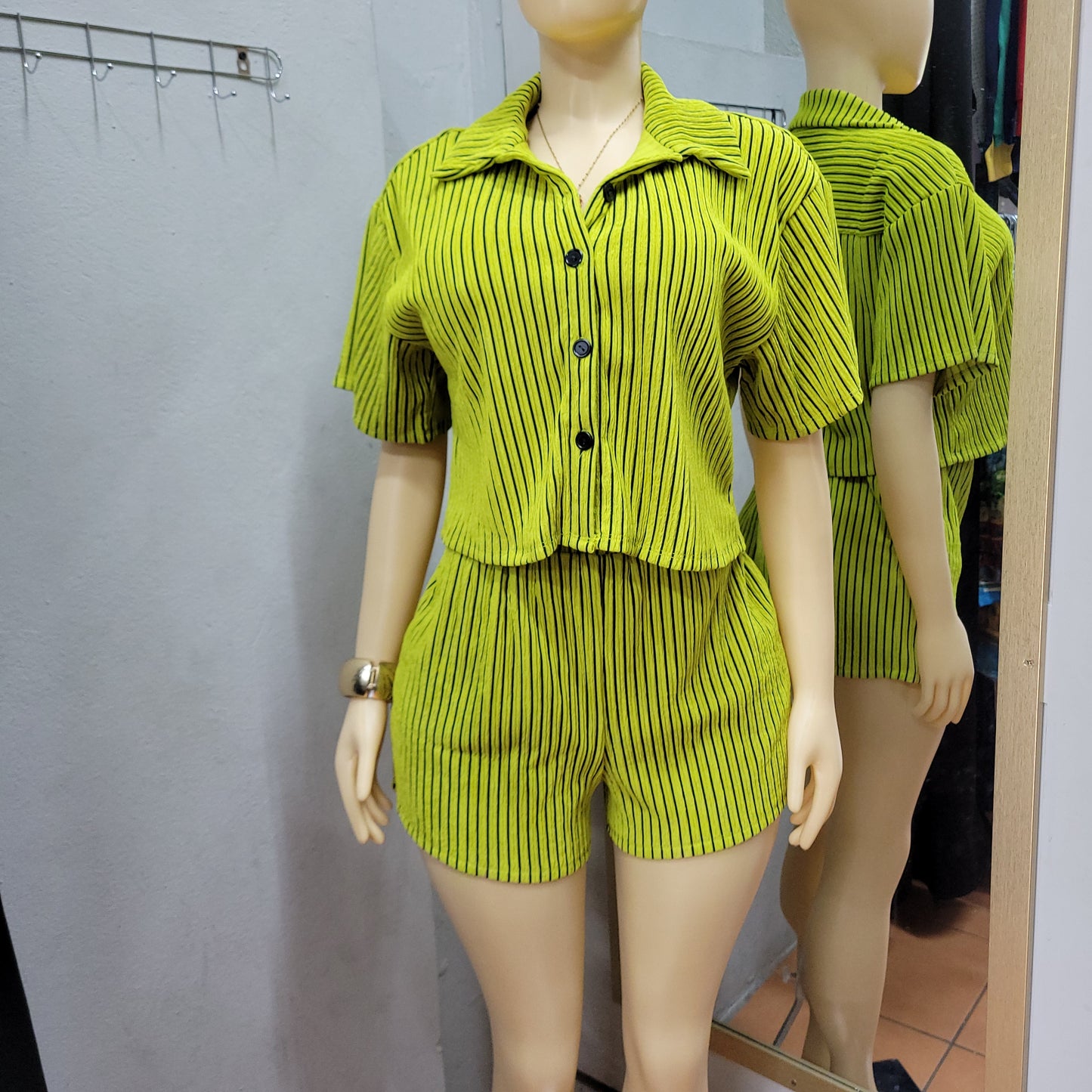 Ella Textured Shorts Set